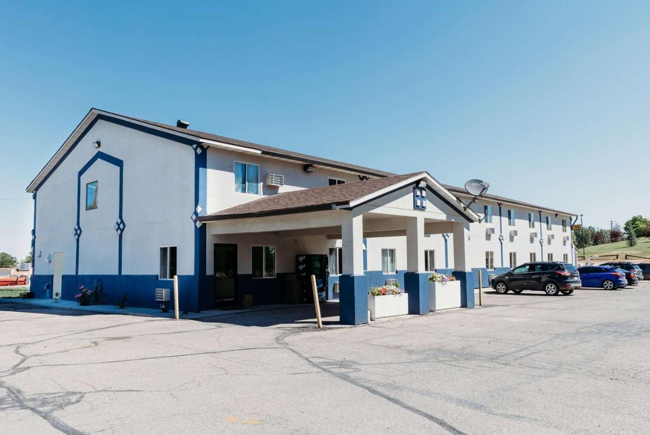 Travelodge By Wyndham Worland Exterior foto